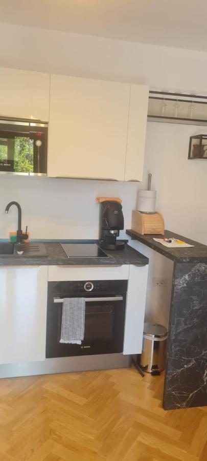 Elena - Studio Apartman Ičići Kültér fotó